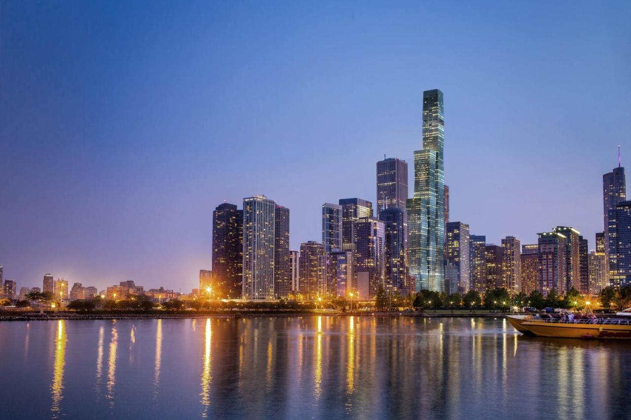 The St. Regis Chicago Hotel Exterior photo