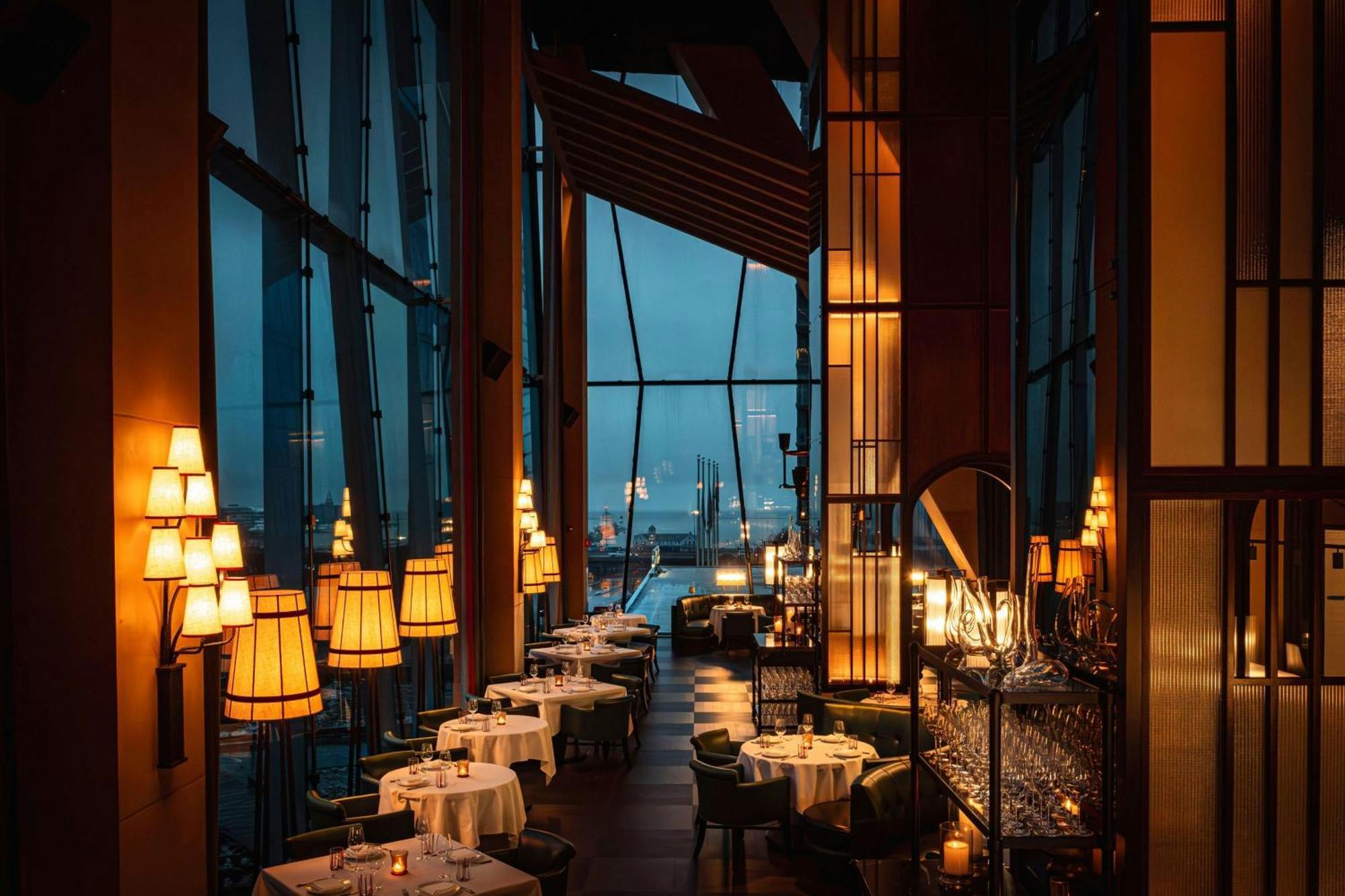 The St. Regis Chicago Hotel Exterior photo